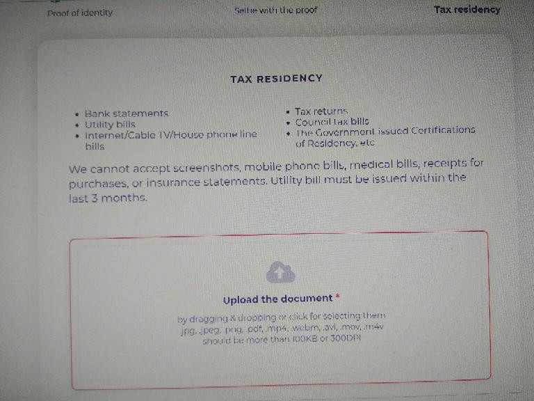 千万别用Coinpayments钱包，无法提币，还找不到任何原因，一提币就是等待，然后提币失