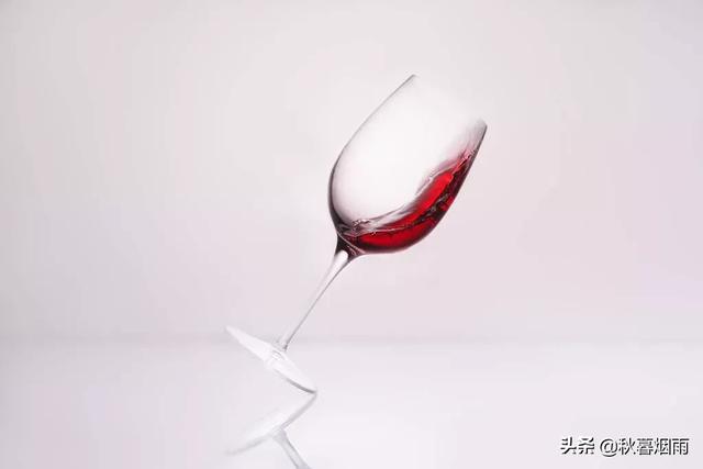 对联中“仄”和“平"的区别是什么<strong></p>
<p>币安智能链</strong>？