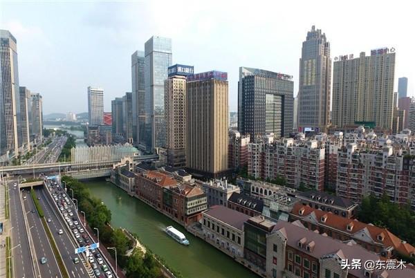 房子还降不降了<strong></p>
<p>币安市值</strong>,刚刚120万在三线城市入手一套160平的四居室,会不会砸手里?