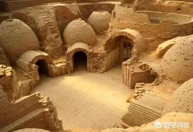 安禄山和杨贵妃有不可告人的秘密吗?安禄山的墓被打开之后出现了英文磁带<strong></p>
<p>币安软件下载</strong>,是穿越了?