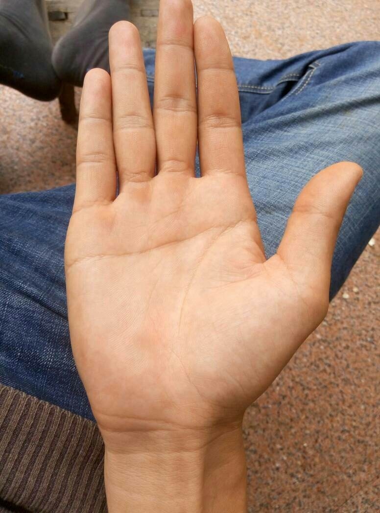 右手理财纹(理财纹手相女人) 右手理财纹(理财纹手相女人)