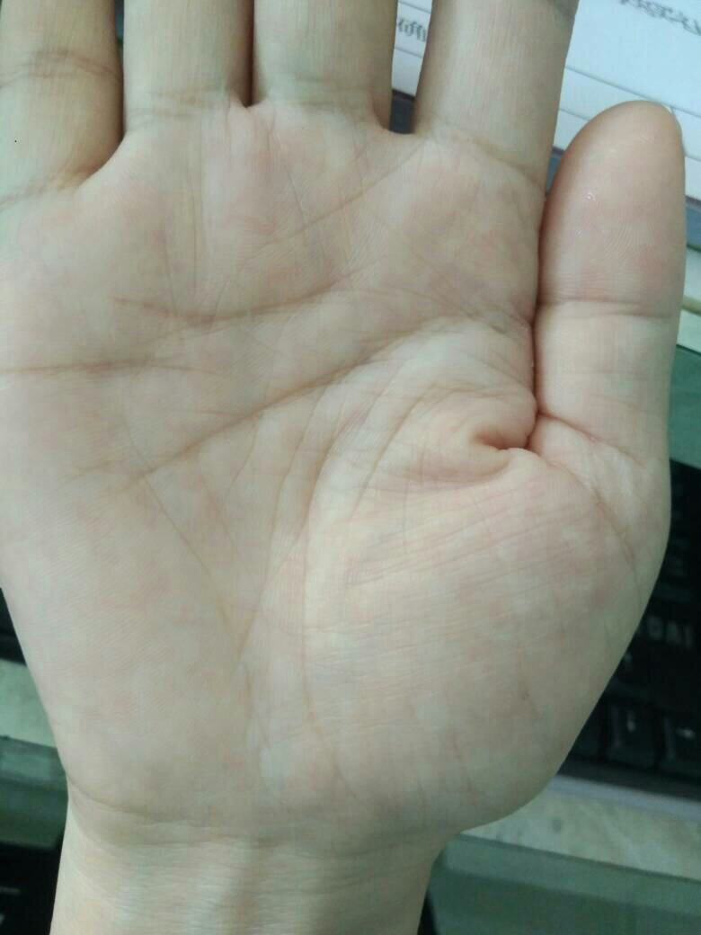 右手理财纹(理财纹手相女人) 右手理财纹(理财纹手相女人)