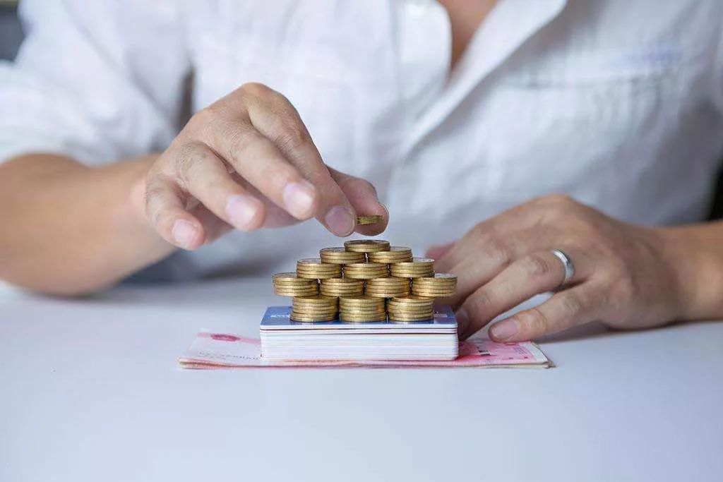 如何通过理财(如何通过理财半年赚10万) 如何通过理财(如何通过理财半年赚10万)