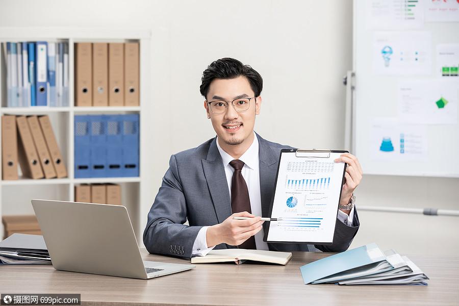 男人要理财(男人理财赚的钱应该分给老婆多少) 男人要理财(男人理财赚的钱应该分给老婆多少)