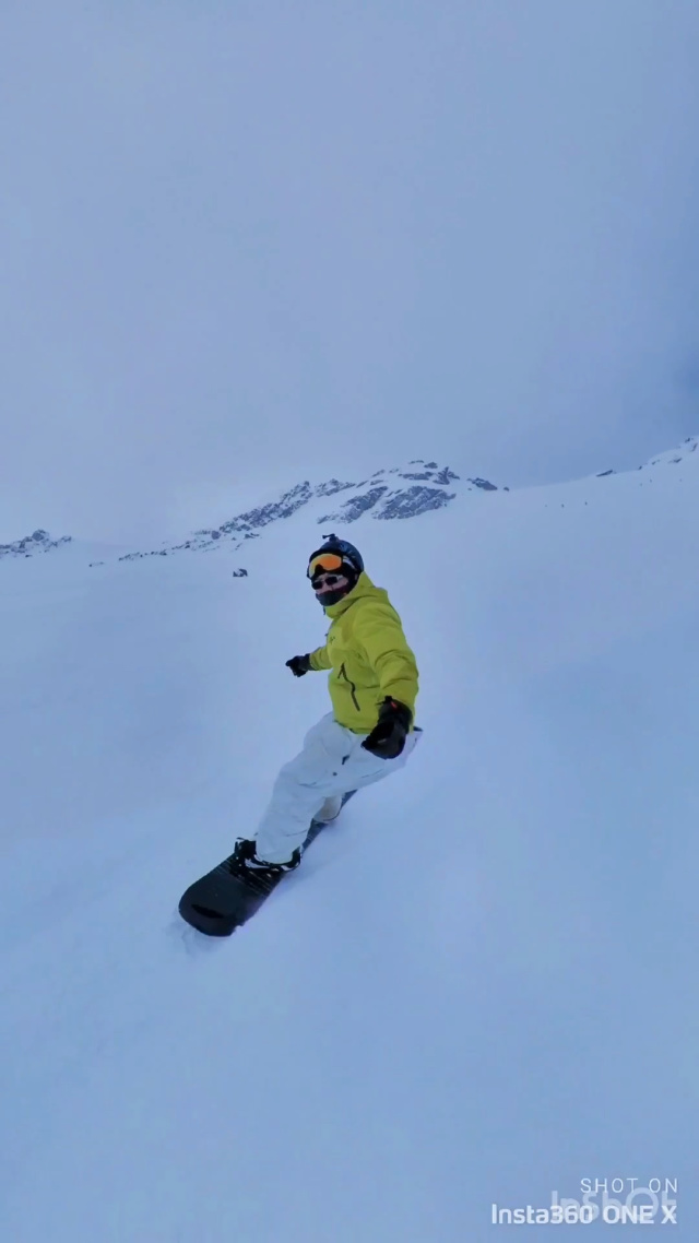 BNEX(憋尿摁小腹超痛苦经历) BNEX(憋尿摁小腹超痛苦经历)